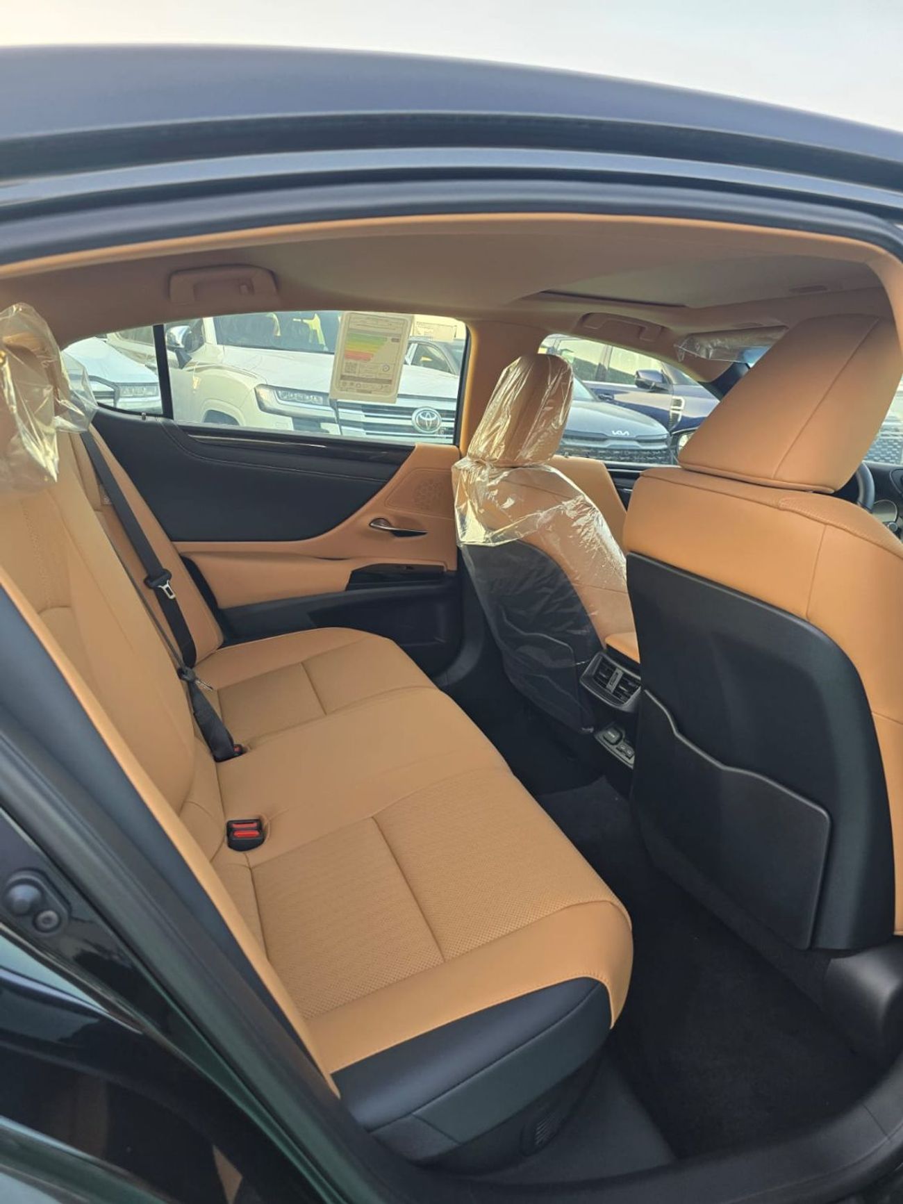 لكزس ES300h LEXUS ES300H HYBRID 2026 MODEL