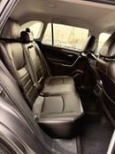Toyota RAV4 XLE 2.5L push start 2024