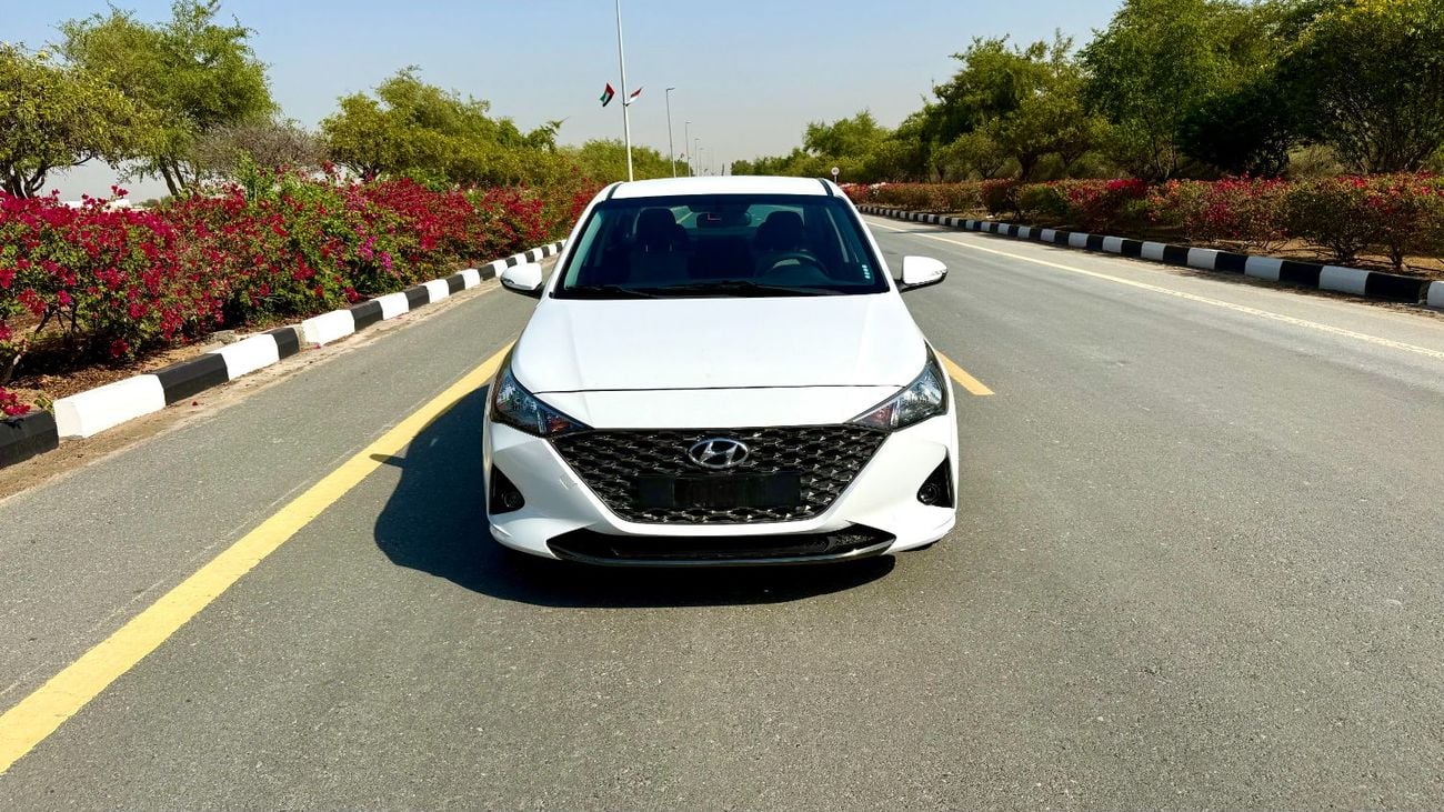 Hyundai Accent Comfort+ 1.5L Comfort+ 1.6L