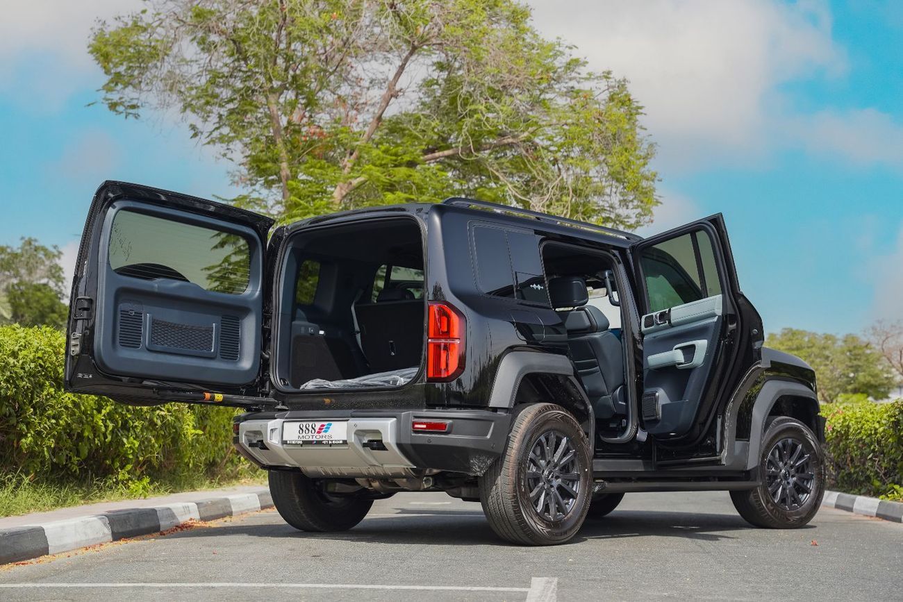 بي واي دي ليوبارد 5 2025 BYD Leopard 5 Pilot Edition R18 Black in Green 0Km