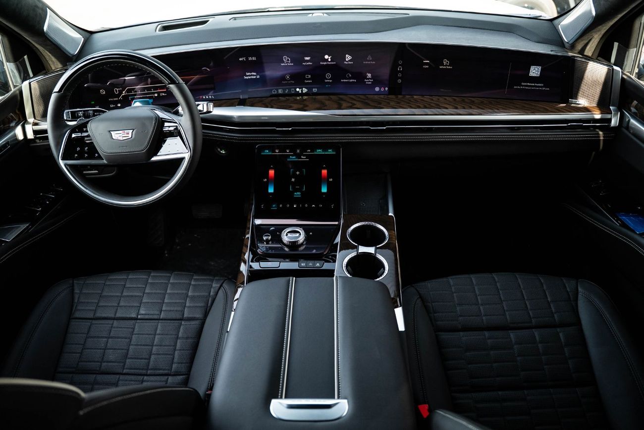 Cadillac Escalade Sport Platinum 6.2L 4WD Sport Platinum Executive 2025 Brand New American Specs 6.2L V8