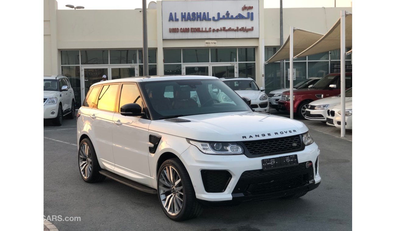 Land Rover Range Rover Sport Supercharged Rang Rover sport super charge model 2014 GCC kit SVR full option panoramic roof leather seat