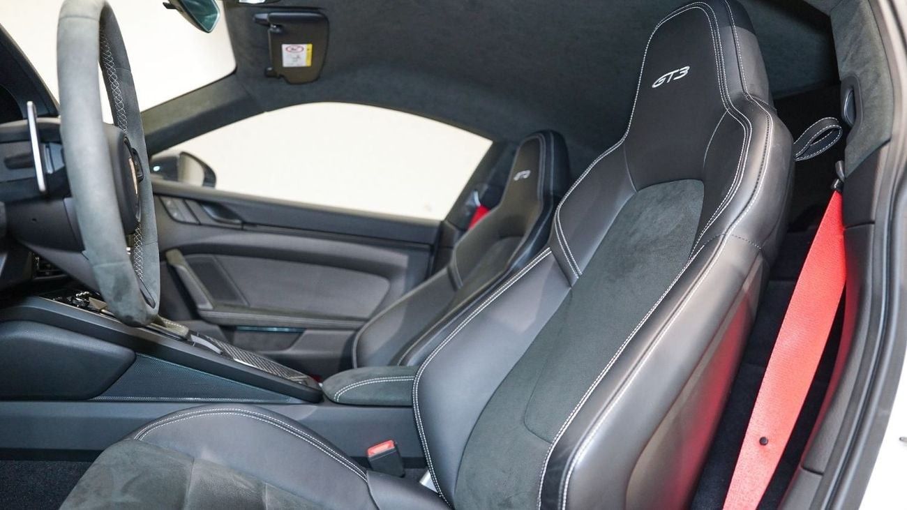 Porsche 911 GT3 4.0L GT3  - Extended Special Offers - AED 12,584 PM