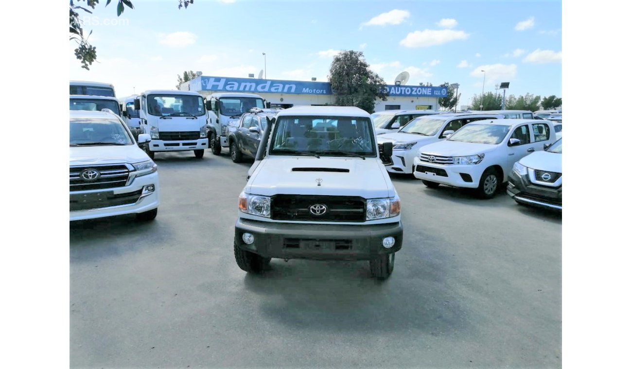 Toyota Land Cruiser Pick Up V8 DIESEL  double cab