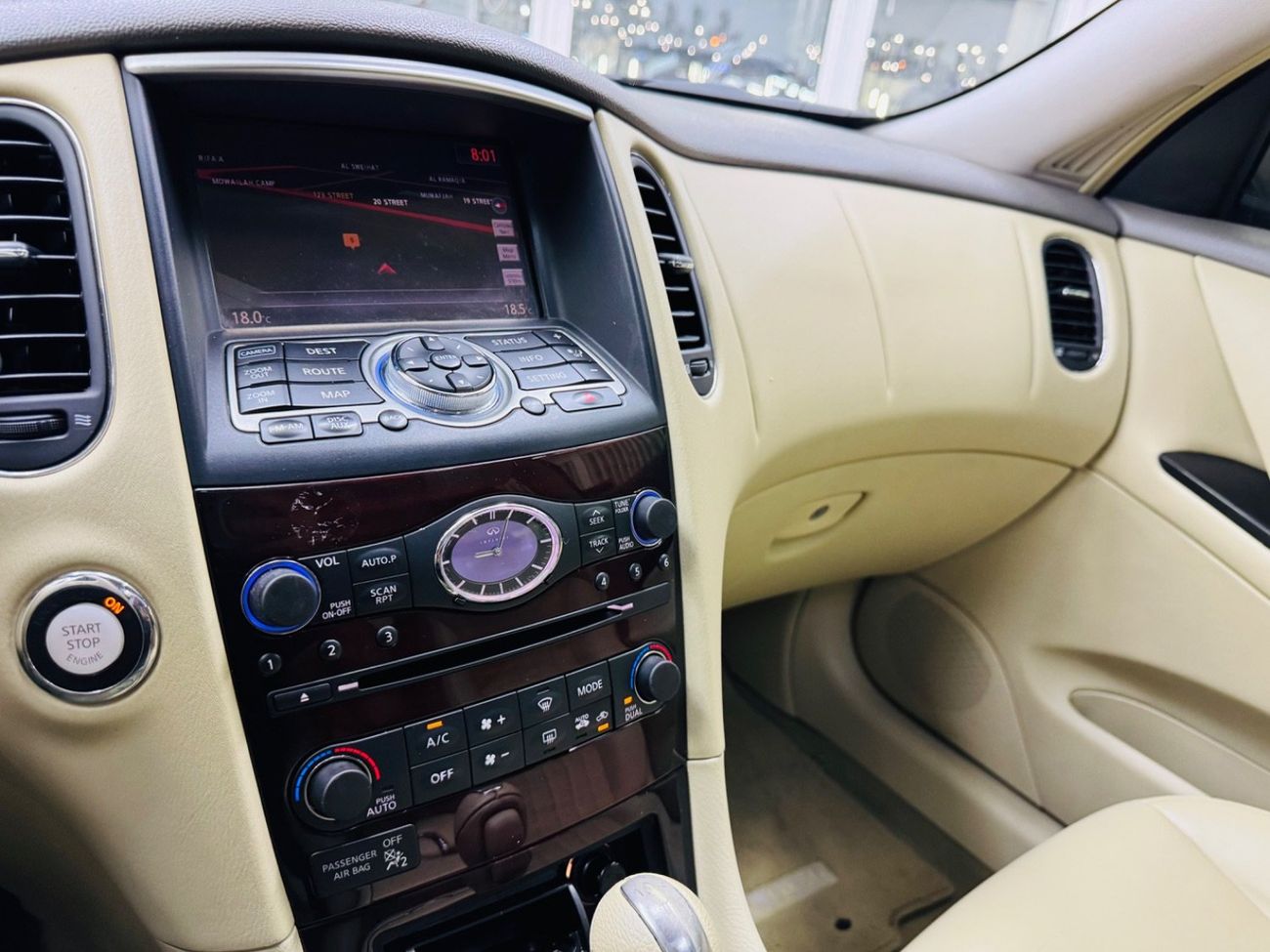 إنفينيتي QX50 Luxury 3.7L 4WD