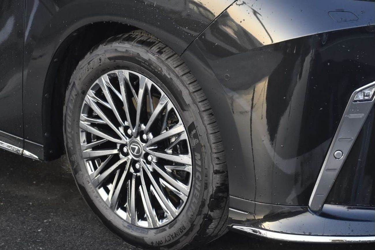 Lexus LM 350h LEXUS LM350H HYBRID 2025 4 SEATER(VIP) EURO SPEC