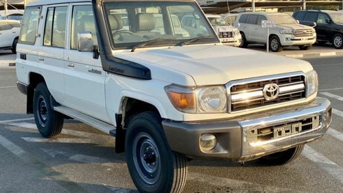Toyota Land Cruiser 70 Toyota Landcruiser hard top RHD Diesel engine 1HZ car very clean and good condition