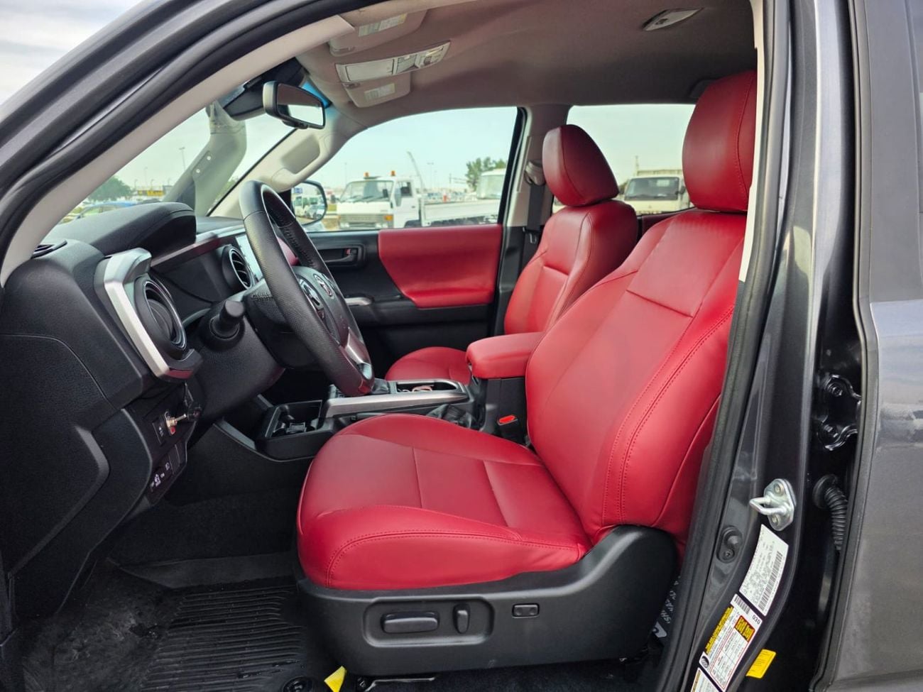 Toyota Tacoma 2023 Toyota Tacoma TRD Off Road Edition - 3.5L V6 AWD Full Option With Push & Radar In Great Conditi