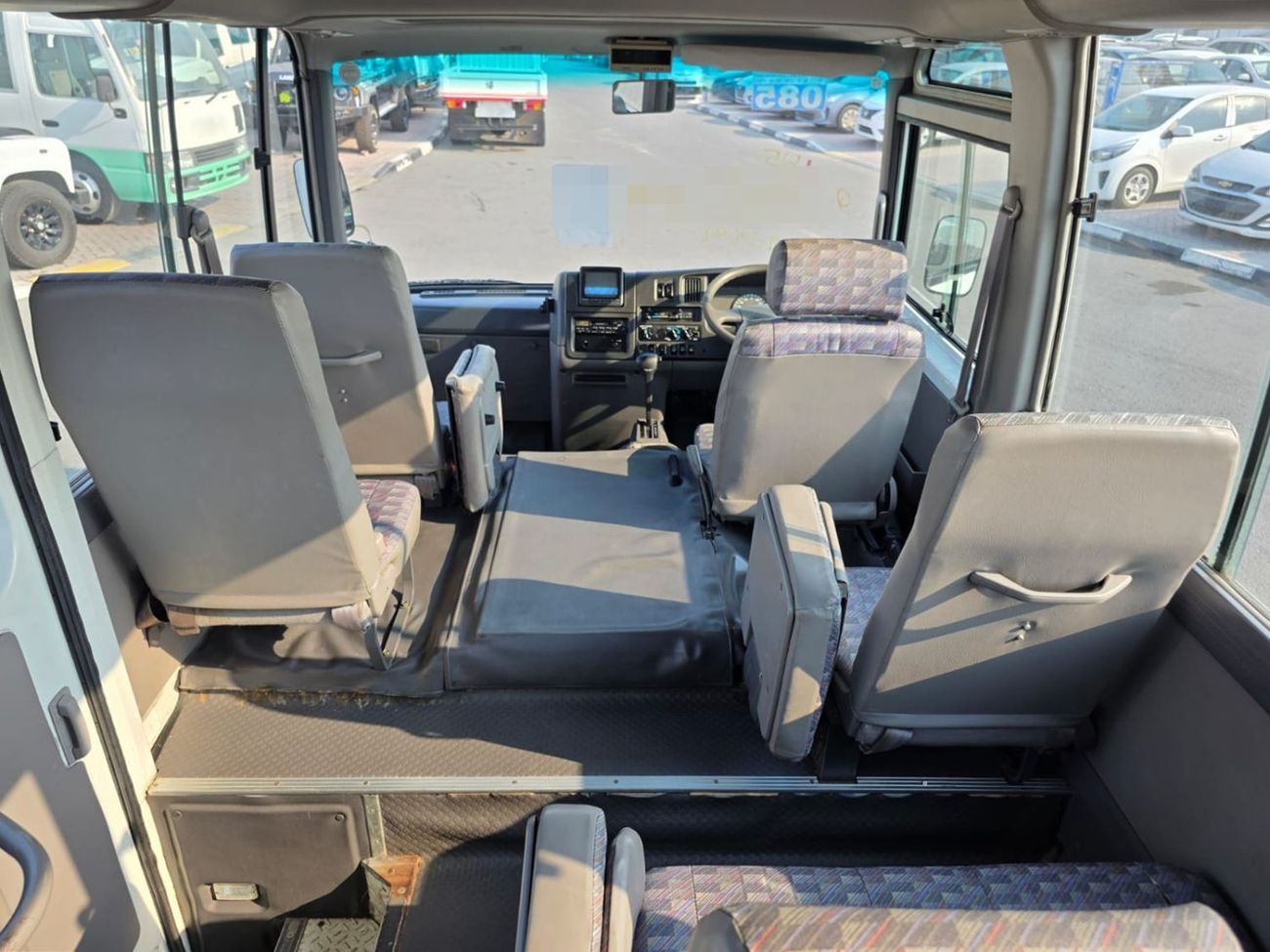 Nissan Civilian NISSAN CIVILIAN BUS RHD 2001 MODEL 4.1 L DIESEL AUTOMATIC(PM05297)