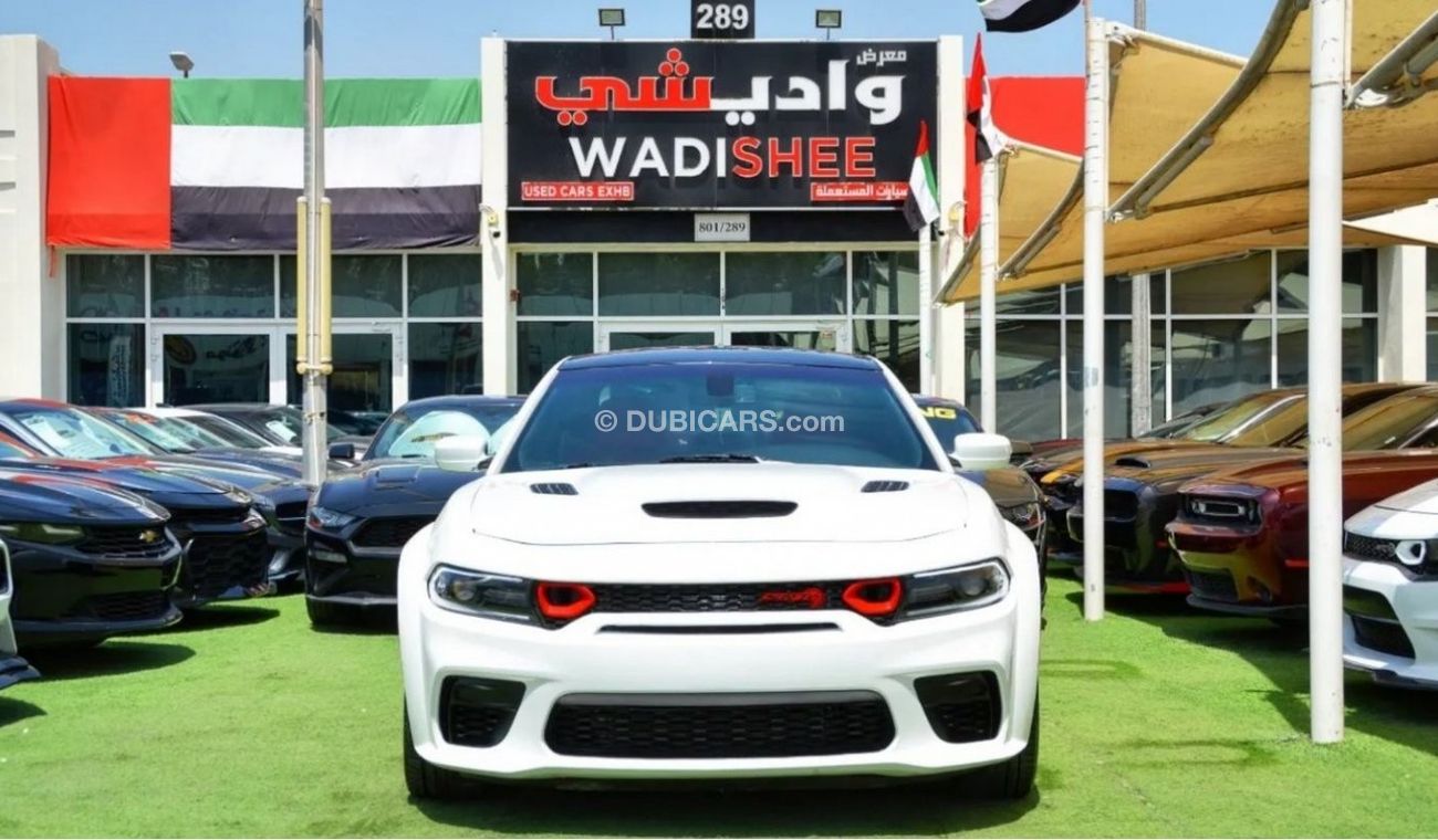 Dodge Charger 3.6L SXT (Mid) Charger SXT V6 3.6L 2019/SRT Wide Body/Leather Interior/Excellent Condition