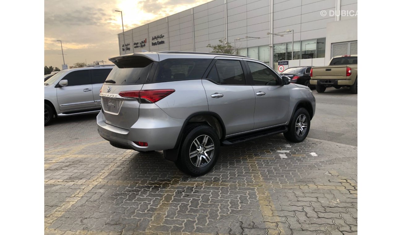 Toyota Fortuner GCC V4