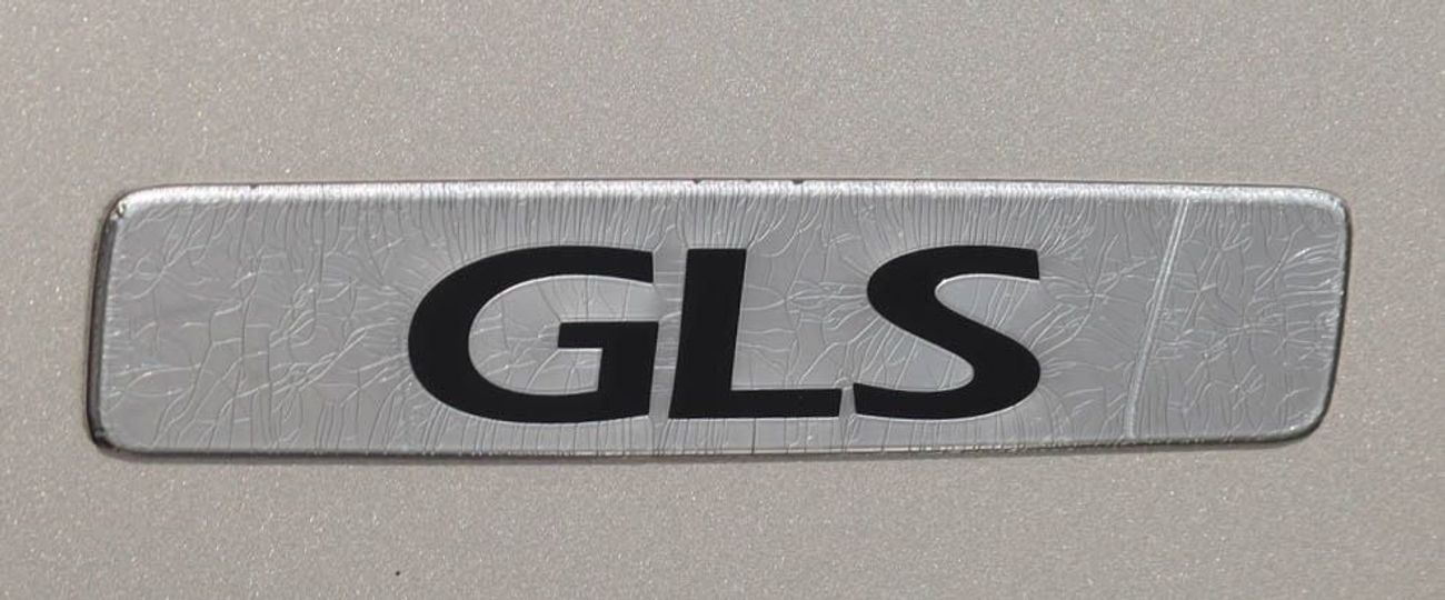 ميتسوبيشي باجيرو GLS 3.8L Mitsubishi Pajero 2014 3.8L full option v6 GCC accident-free in excellent condition