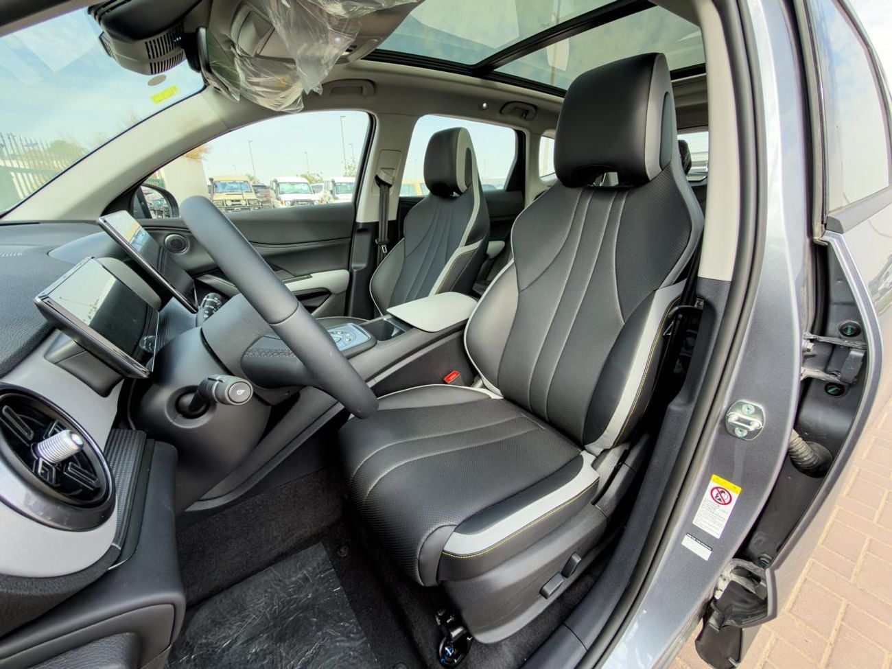 BYD Sealion 05 2025 Brand New BYD Sealion 05 | 1.5L Hybrid (Plug-In) | 18.3 kWh | 197 Hp | Warranty & Service