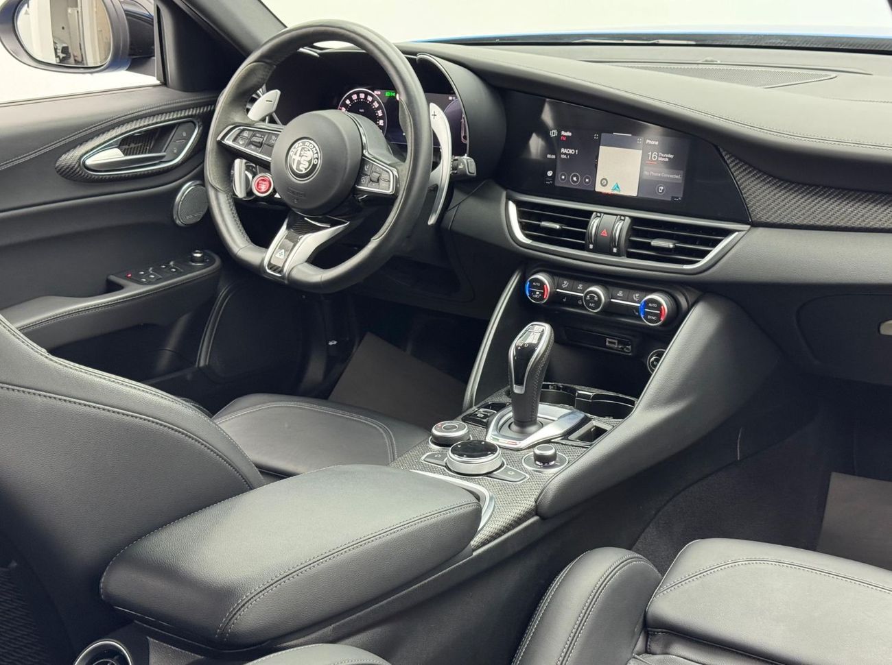 ألفا روميو جوليا 2023 Alfa Romeo Giulia Quadrifoglio, 1 Year Warranty, Service History