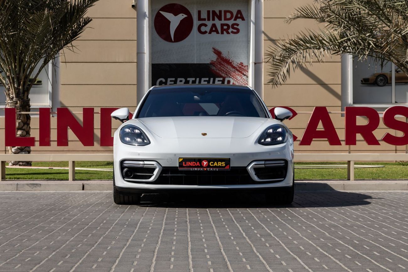Porsche Panamera GTS 4.0L (454 HP) RWD