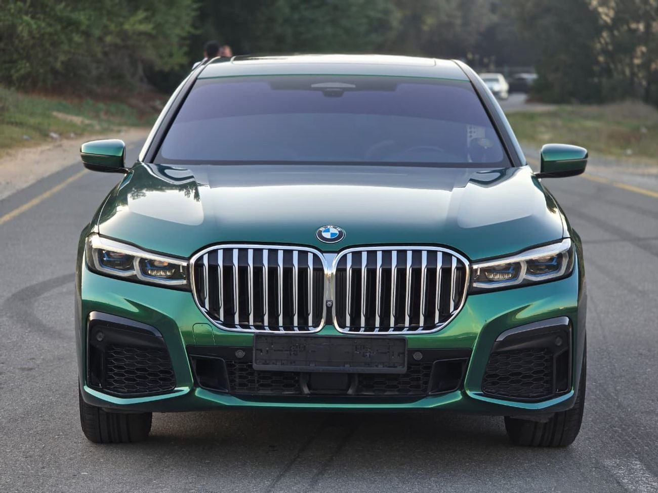 BMW 750Li xDrive 4.4L (530 HP) BMW 750LI 2020 GCC V8 // FSH // SERVICE CONTRAC TILL 2027 // FULL OPITION // PE