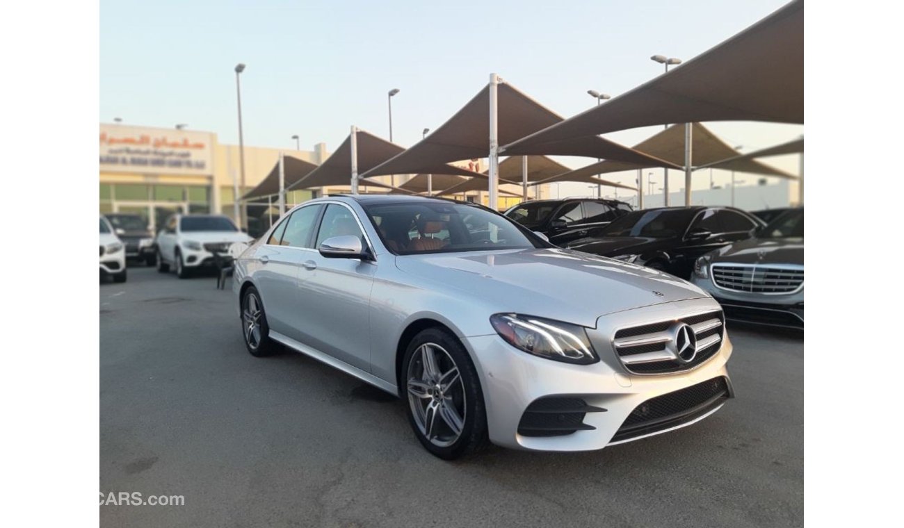 Mercedes-Benz E300 مرسيدس بنز E300 2018 وارد امريكي فل اوبشين فتحة جلد بانوراما يوجد كاميرا خلفية نظيفة جدا وبحالة ممتا