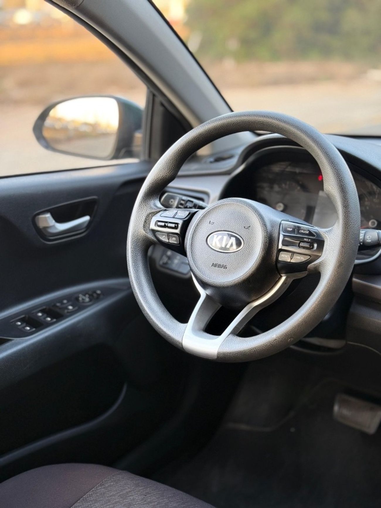 Kia Rio EX 1.4L (107 HP) Sedan