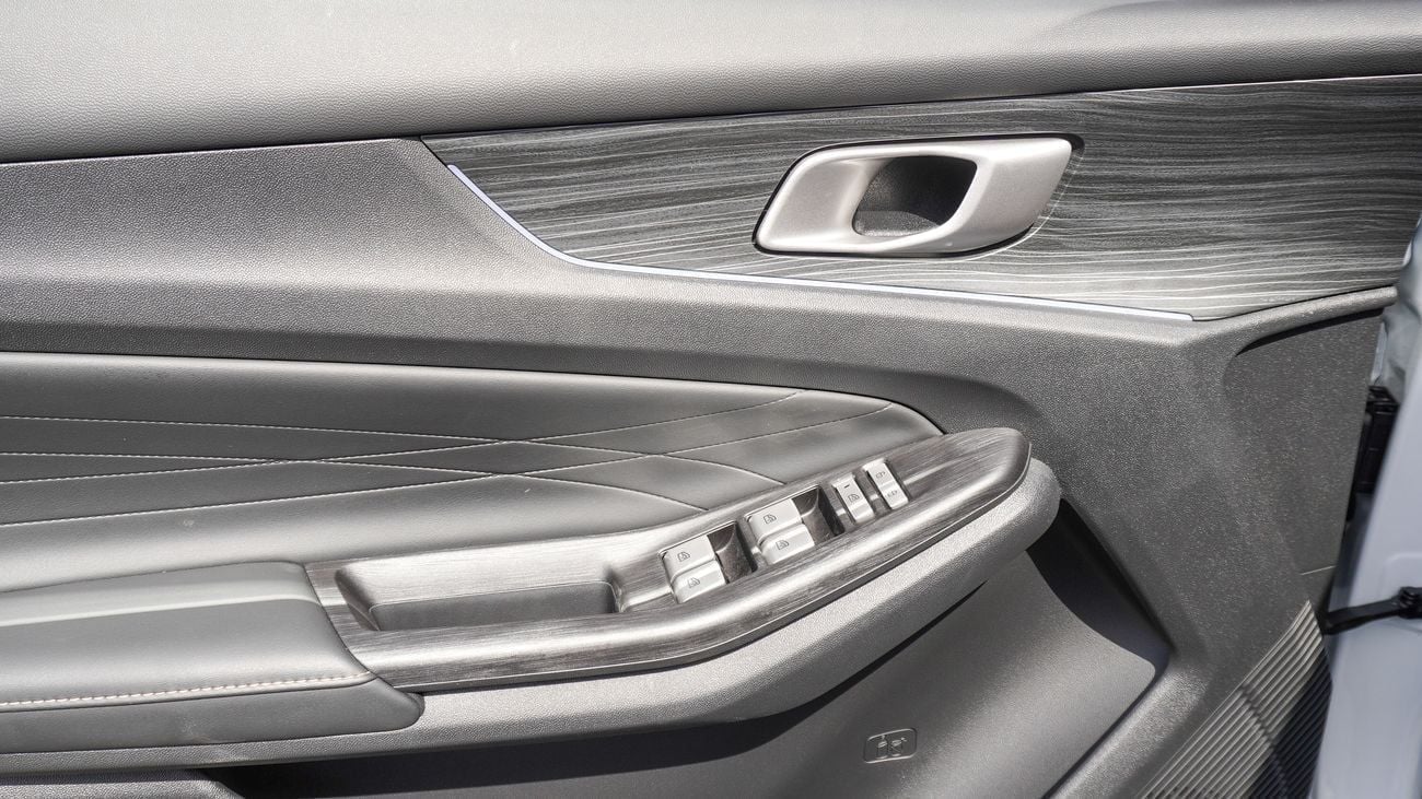 Changan CS55 Plus Brand New Changan CS55 Plus Hybrid 2025 Export & Local1.5L|White/Black|N-CS55-PLUS-H-25|