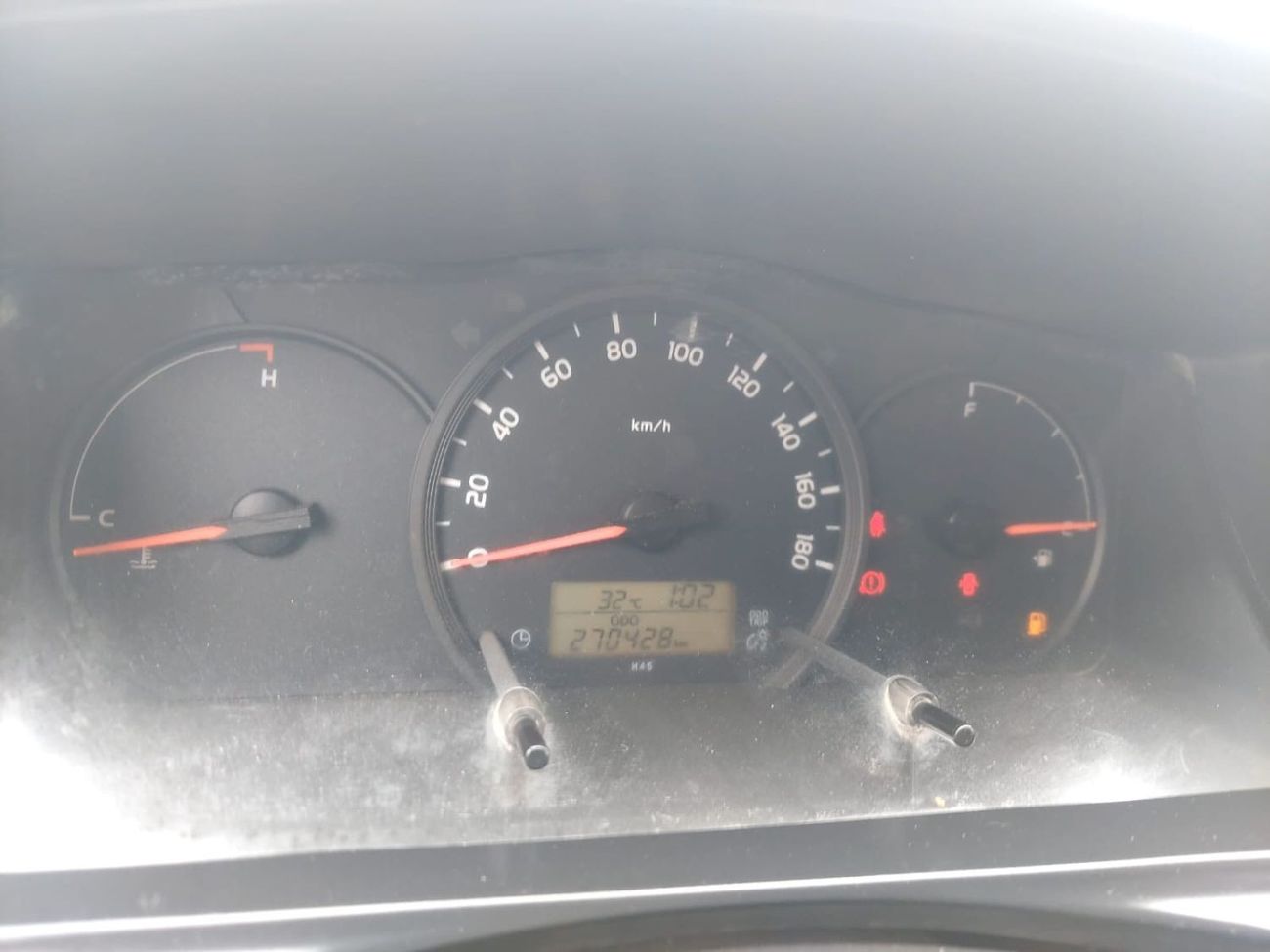 Toyota Hiace 2.7L PETROL 15 SEATER MANUAL TRANSMISSION
