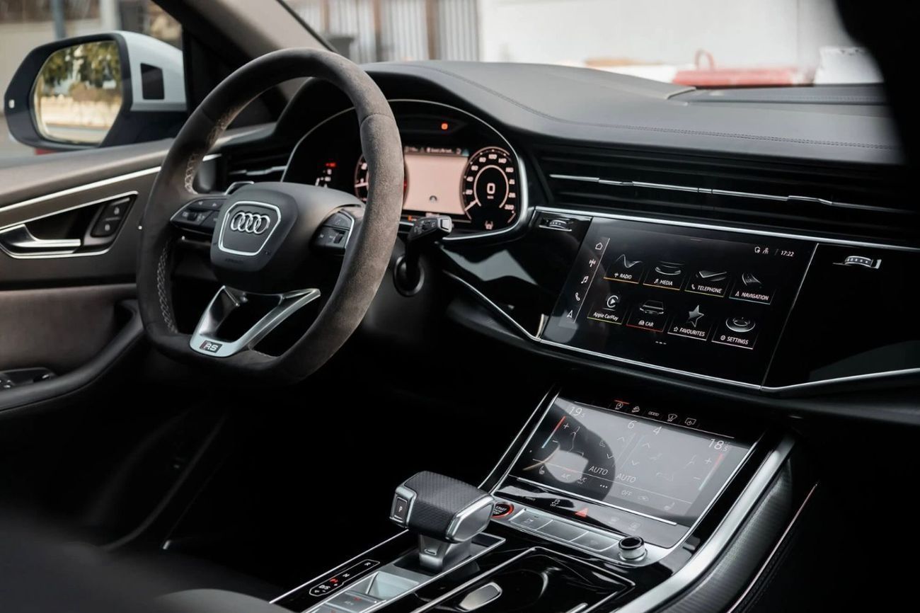 أودي RSQ8 Audi RS Q8  TFSI V8 Quattro