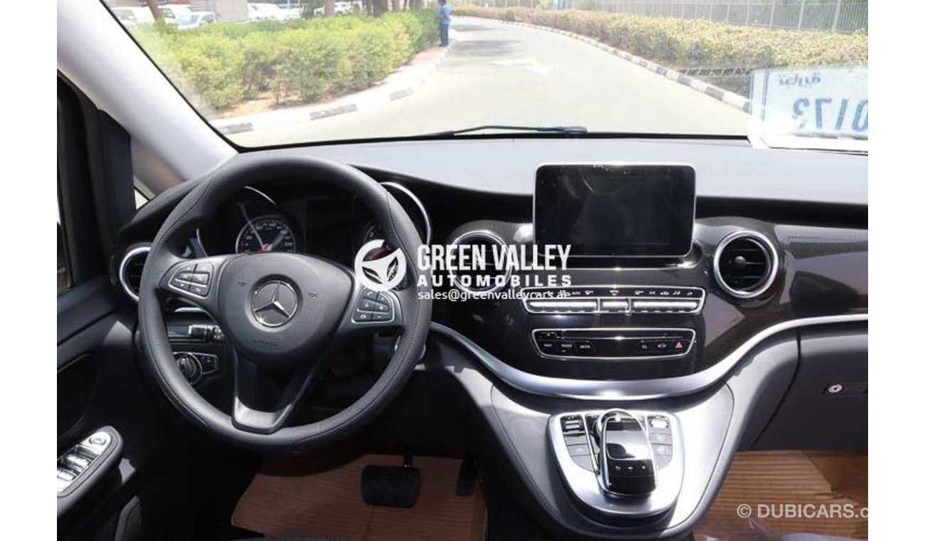 Mercedes-Benz V 250 2.0L EXTRA LONG PETROL A/T 6 SEATER GCC SPECS 0KM AVAILABLE WITH GREEN VALLEY AUTOMOBILE