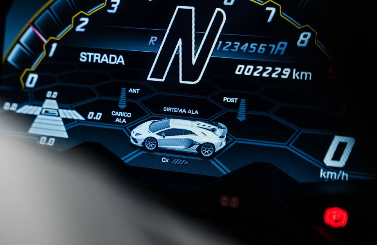 Lamborghini Aventador 6.5L V12 Naturally Aspirated Engine