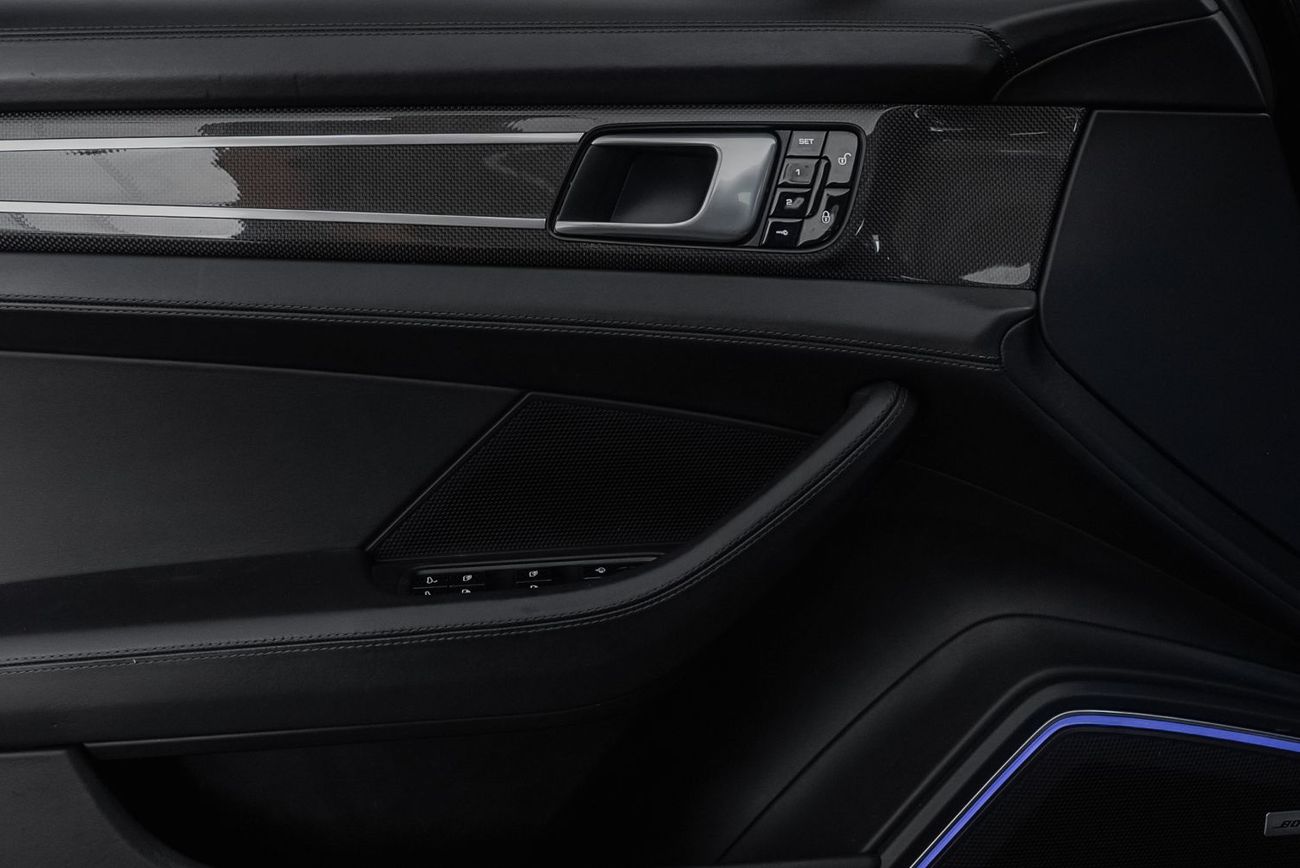 بورش باناميرا Turbo Sport Turismo 4.0L AWD