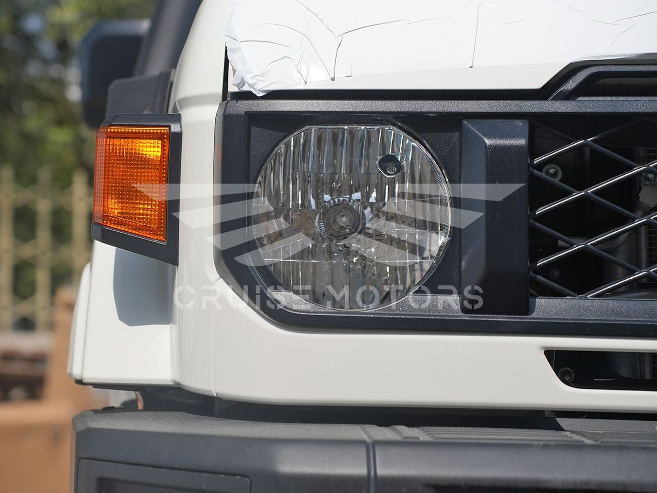 Toyota Land Cruiser 70 LC 78 - Manual - 4.2L - Diesel - HardTop - Station wagon - 4x4 - 13 Seats - 3 Door