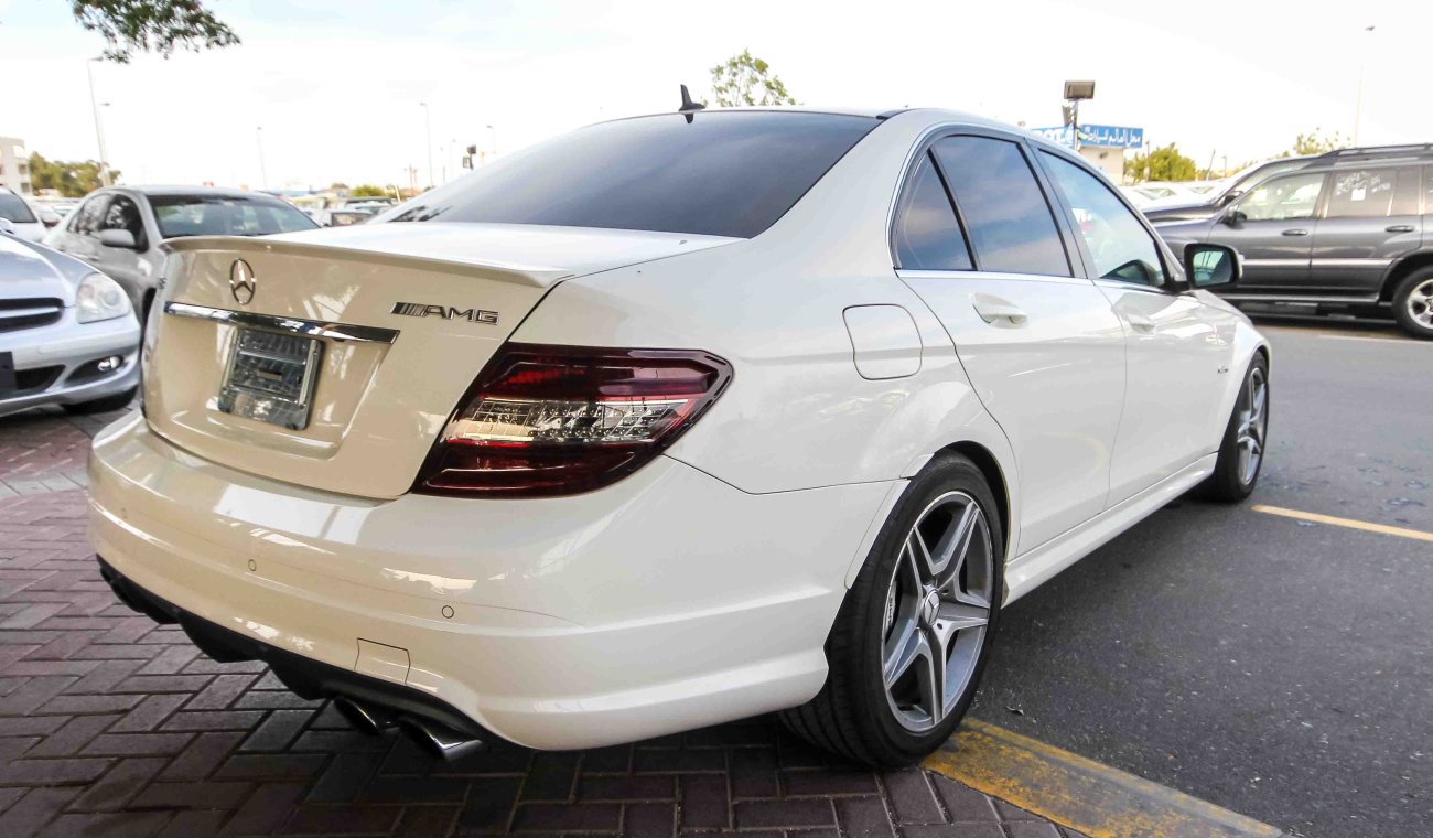 Mercedes-Benz C 63 AMG