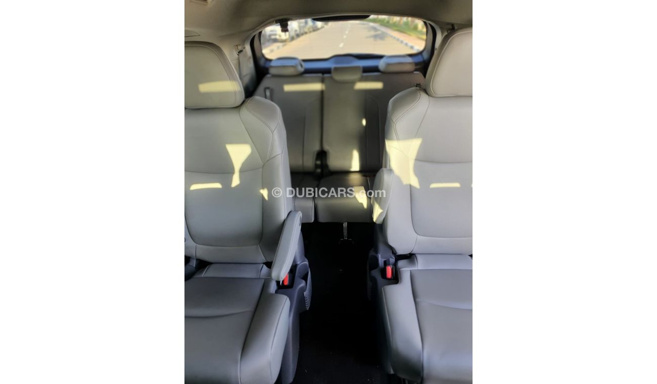 Toyota Sienna TOYOTA SIENNA HYBRID FULL OPTION 2021 MODEL