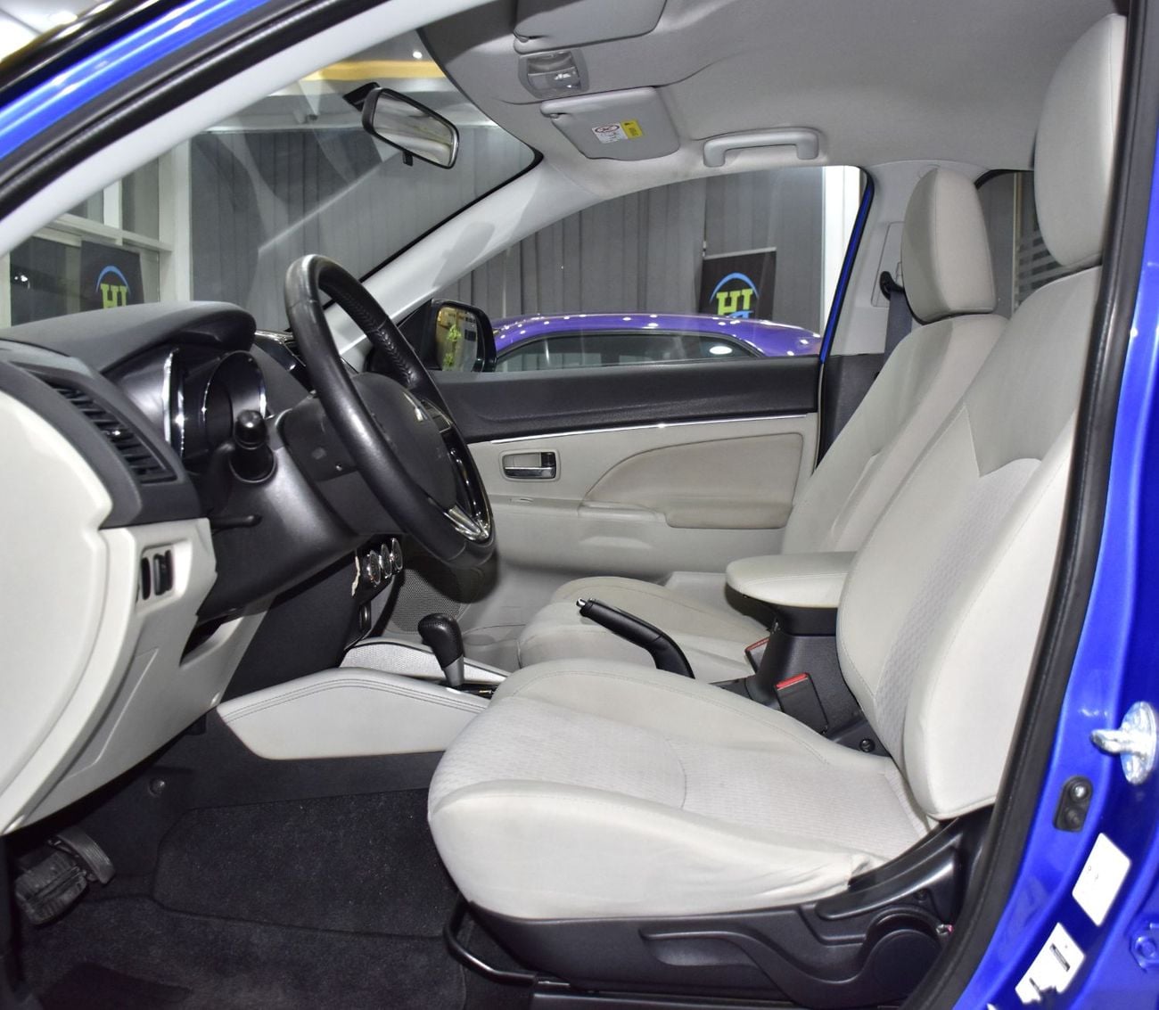 Mitsubishi ASX GLX HIGHLINE EXCELLENT DEAL for our Mitsubishi ASX 4WD ( 2019 Model ) in Blue Color GCC Specs