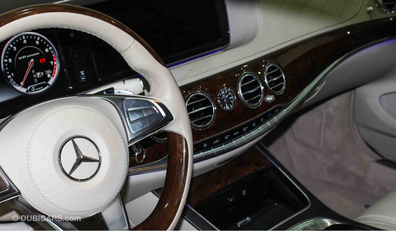 Mercedes-Benz S 63 AMG 4 Matic