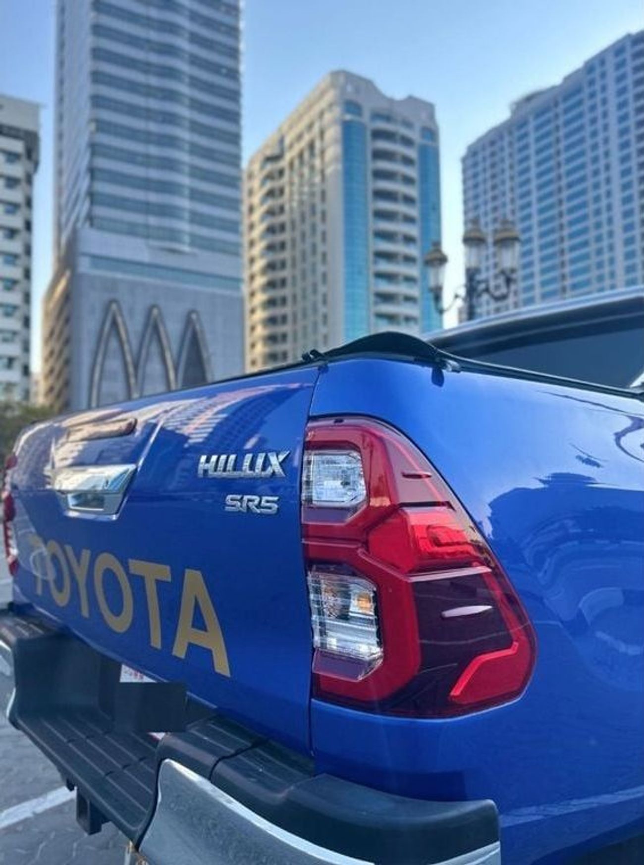 Toyota Hilux diesel 2.8 liter manual gear right hand drive leather seats push start