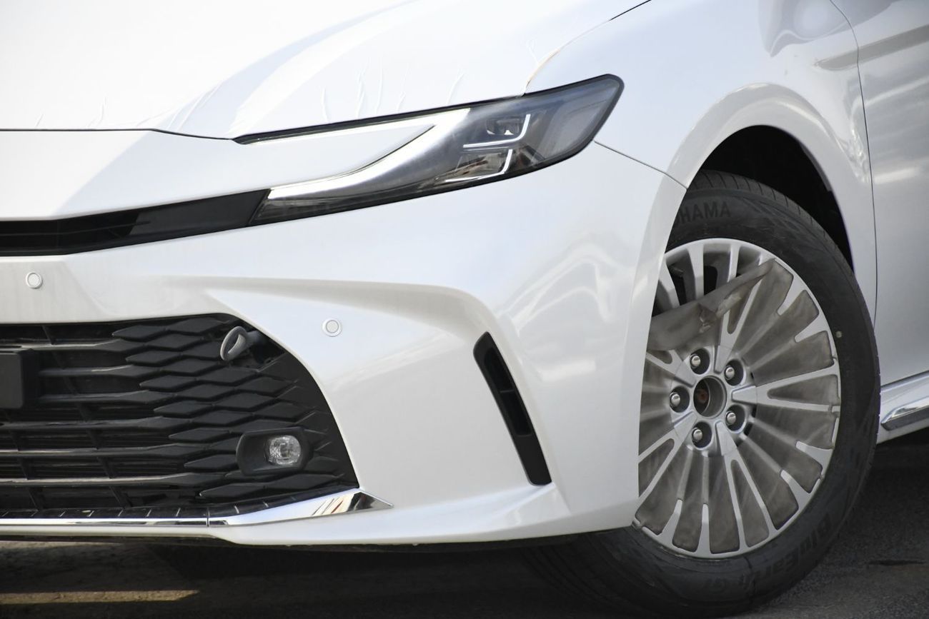 تويوتا كامري 2.5L LE Petrol GCC (Ready Stock)