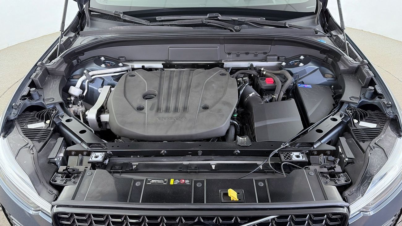 فولفو XC 60 ULTIMATE DARK | شامل الضمان | 0 دفعة أولى