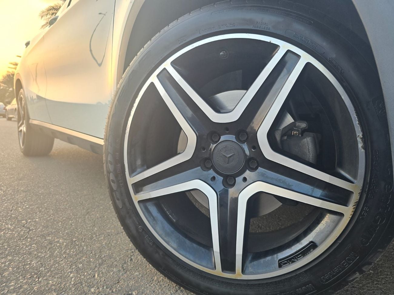 Mercedes Benz GLA250 STD