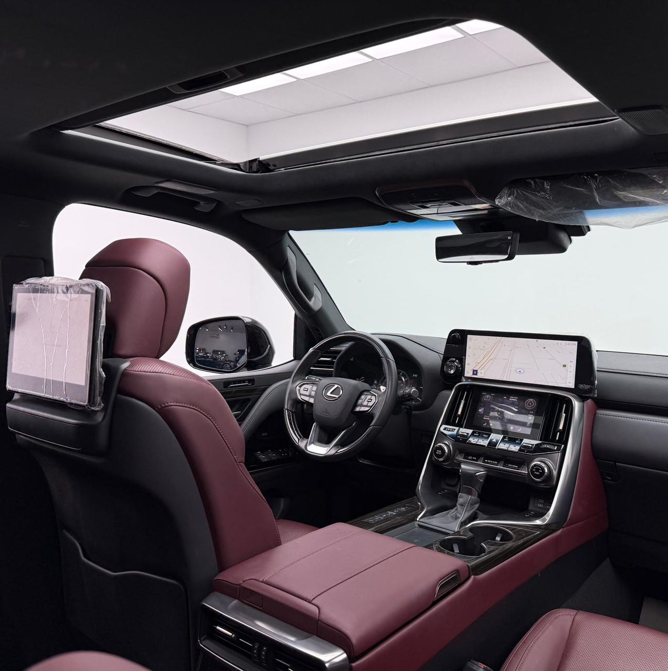 لكزس LX 600 2024 Lexus LX 600 Signature, April/2028 Lexus Warranty, Lexus Full Service History, GCC