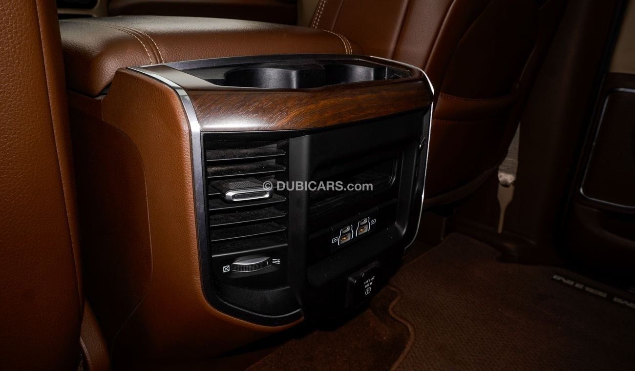 رام 1500 TRX HEMi 5.7 L Laramie