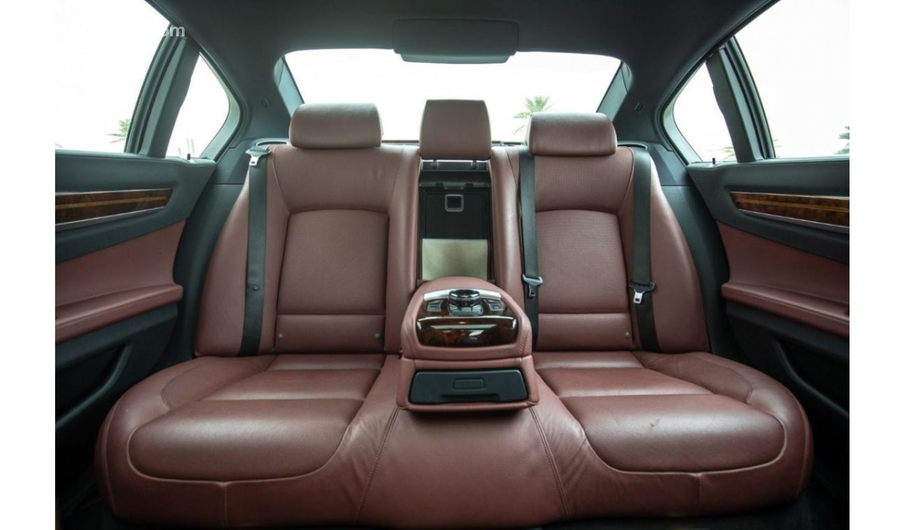 بي أم دبليو 740Li بي أم دبليو 740 Li خليجي 6 سلندر كامل المواصفات