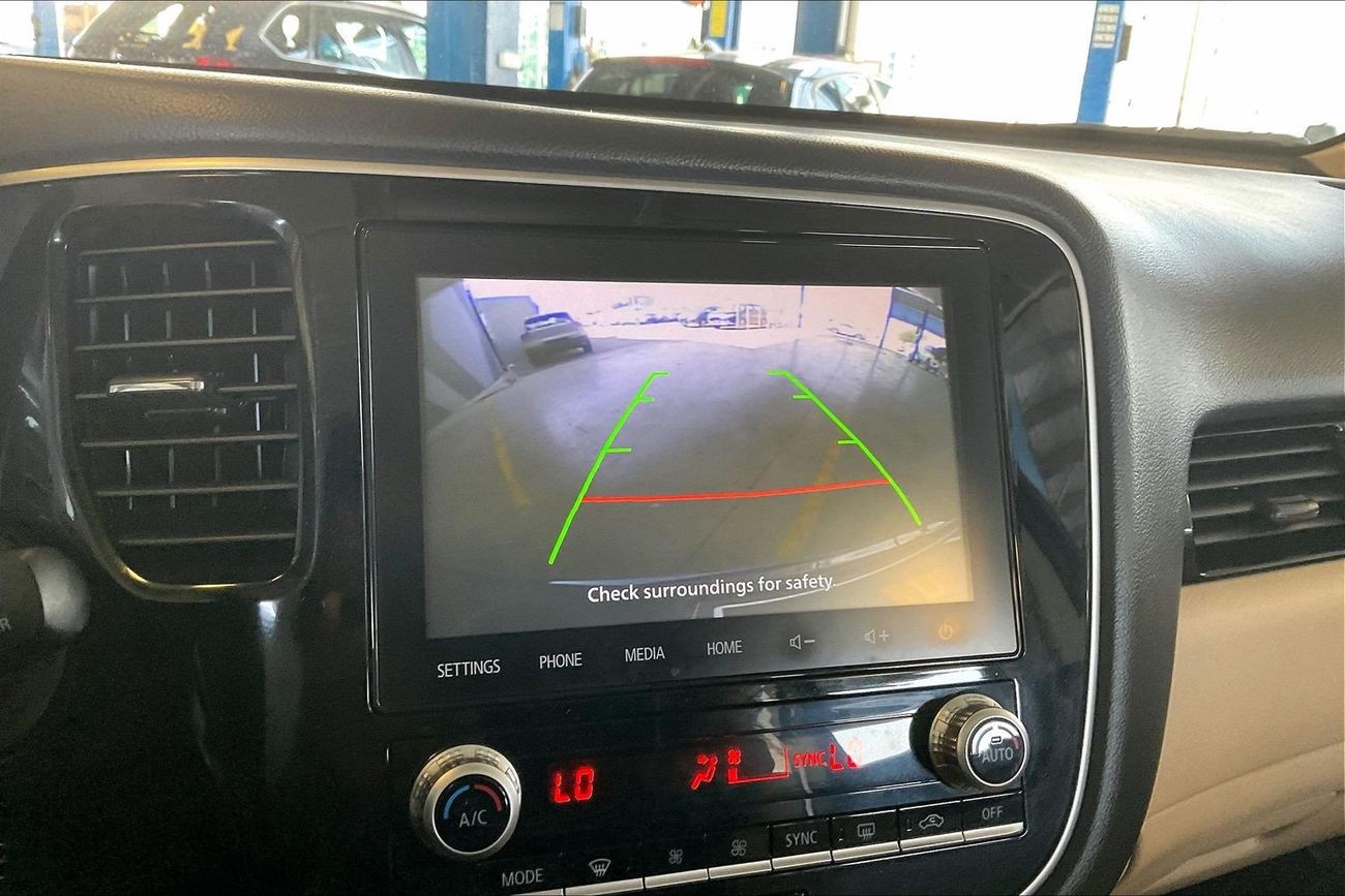 ميتسوبيشي آوتلاندر GLX Midline | شامل الضمان | 0 ﺪﻔﻋﺓ ﺃﻮﻟﻯ