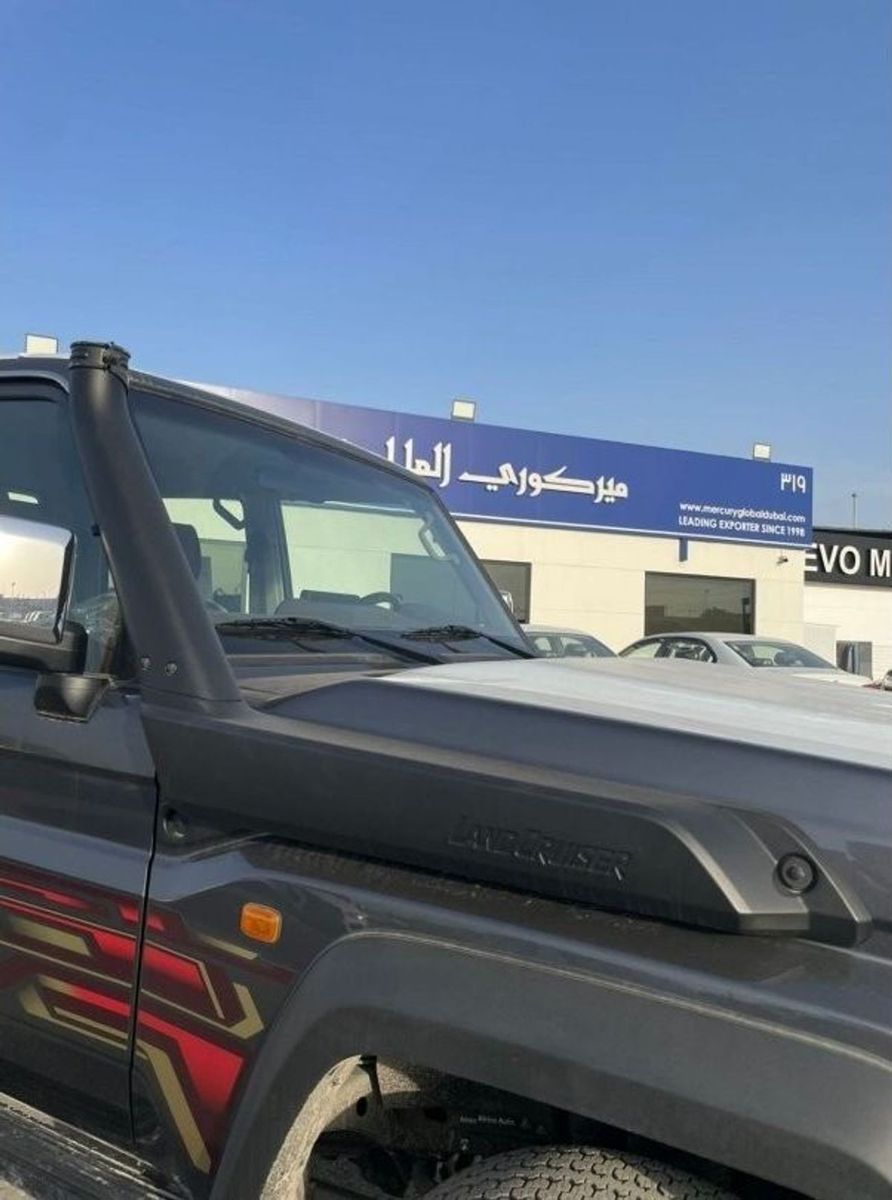 Toyota Land Cruiser Pick Up VDJ79 2.8L DIESEL A/T DOUBLE CABIN FULL OPTION PICKUP