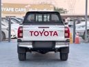 Toyota Hilux GL Toyota Hilux Full Option, 2.4-litre diesel, manual gearbox.