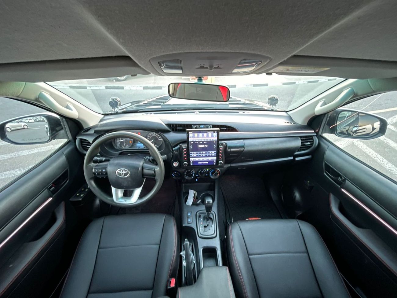 تويوتا هيلوكس 