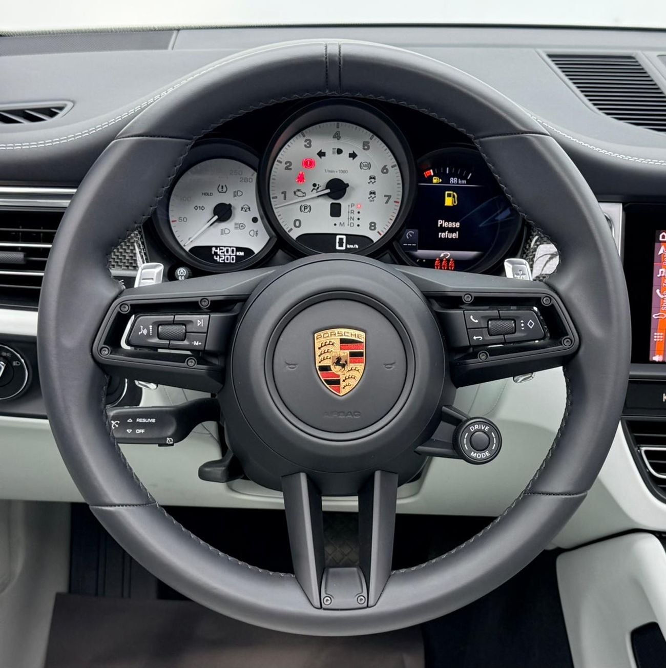 Porsche Macan 2025 Porsche Macan S, Porsche Warranty+Full Service History, GCC