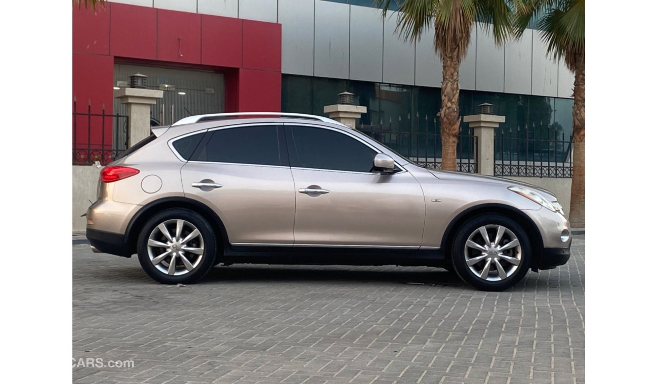 Infiniti EX35