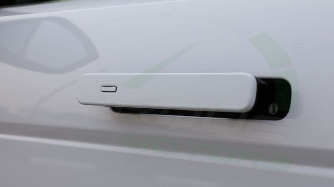 Land Rover Range Rover Evoque Dynamic SE P250 2.0L ( Only For Export ) 2025 LAND ROVER RANGE ROVER EVOQUE P250 DYNAMIC SE 2.0L BRA