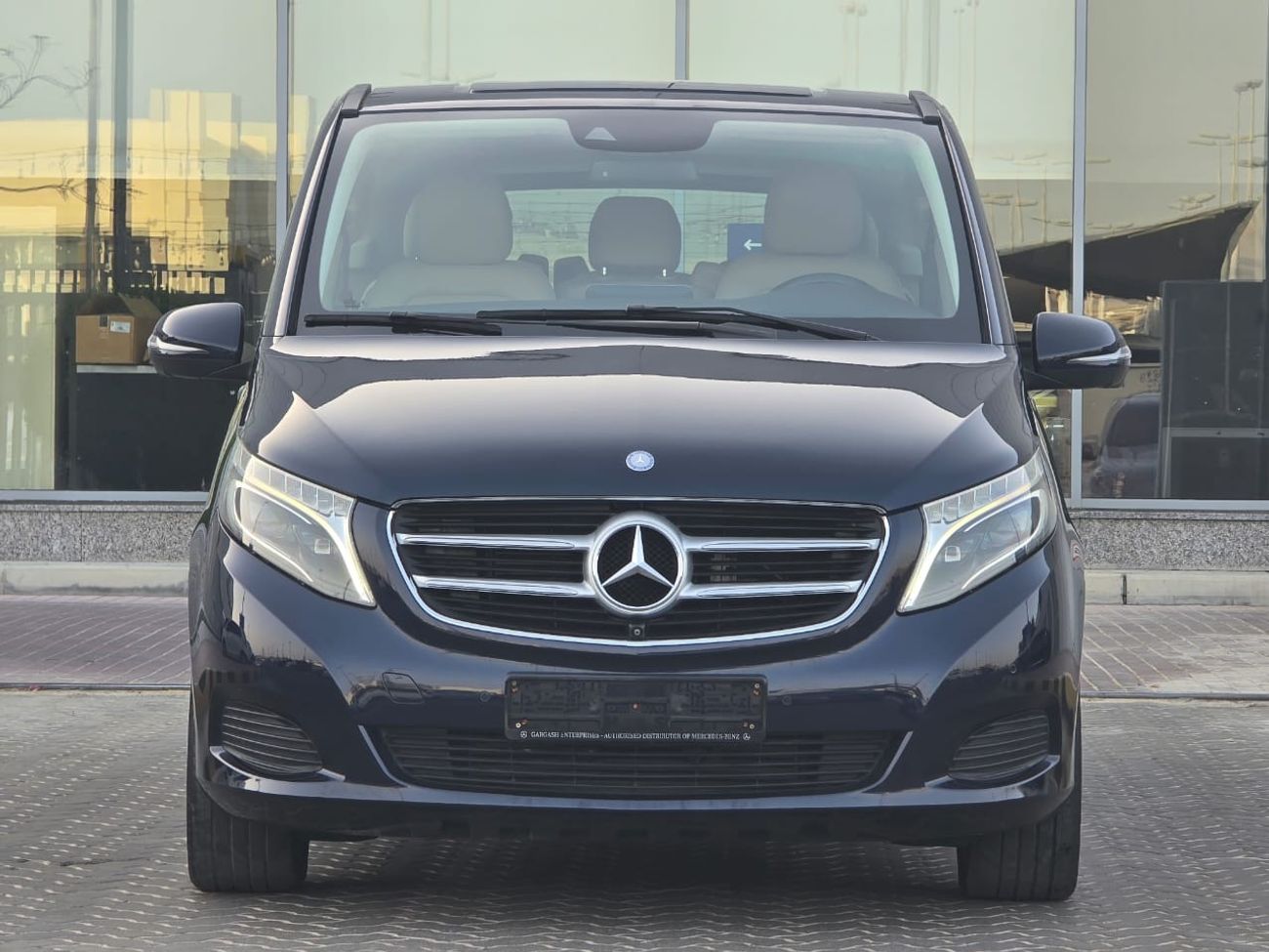 مرسيدس بنز V 250 اكسكلوسيف