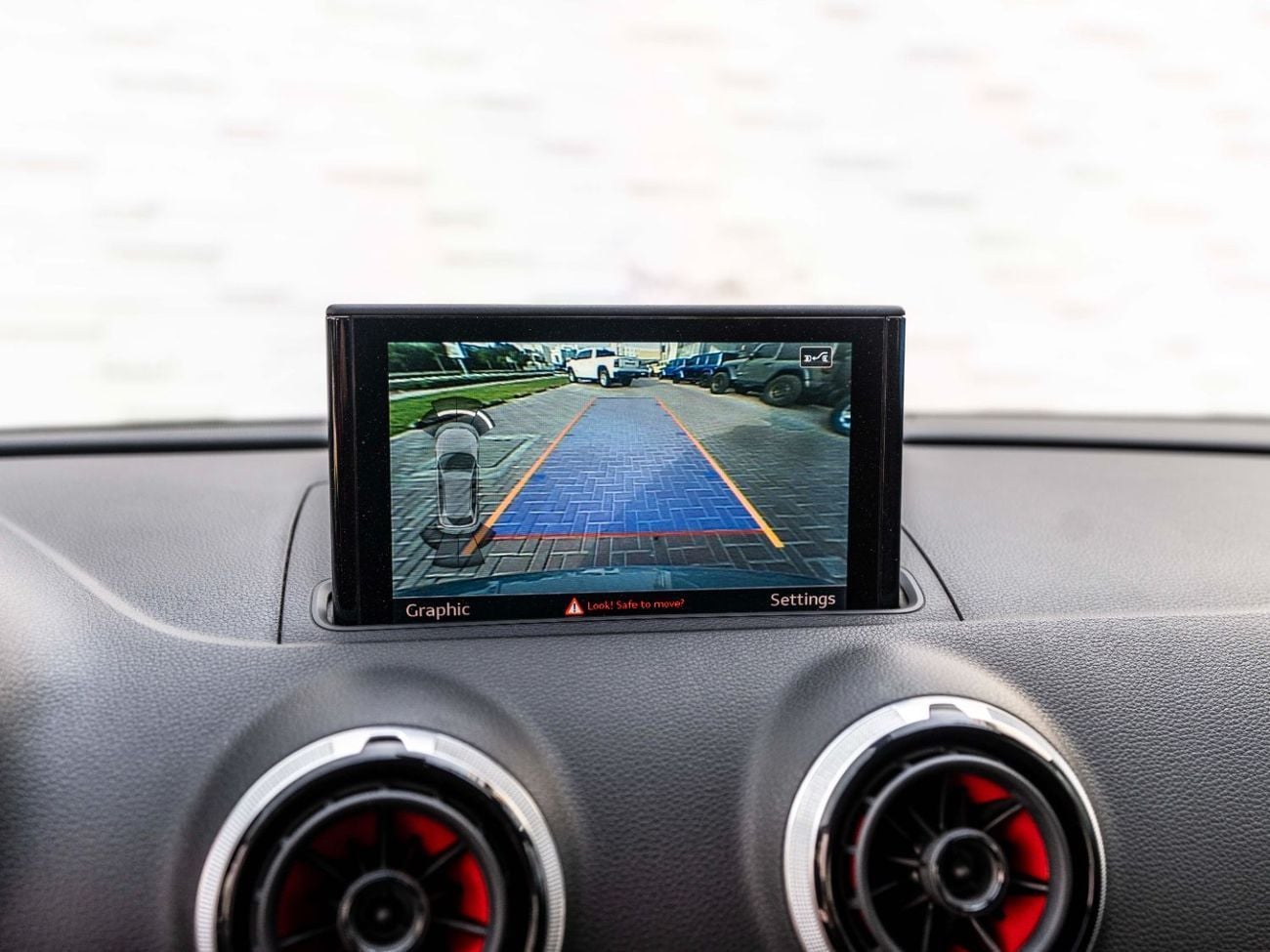 Audi RS3 TFSI quattro 2.5L (362 HP) Hatchback