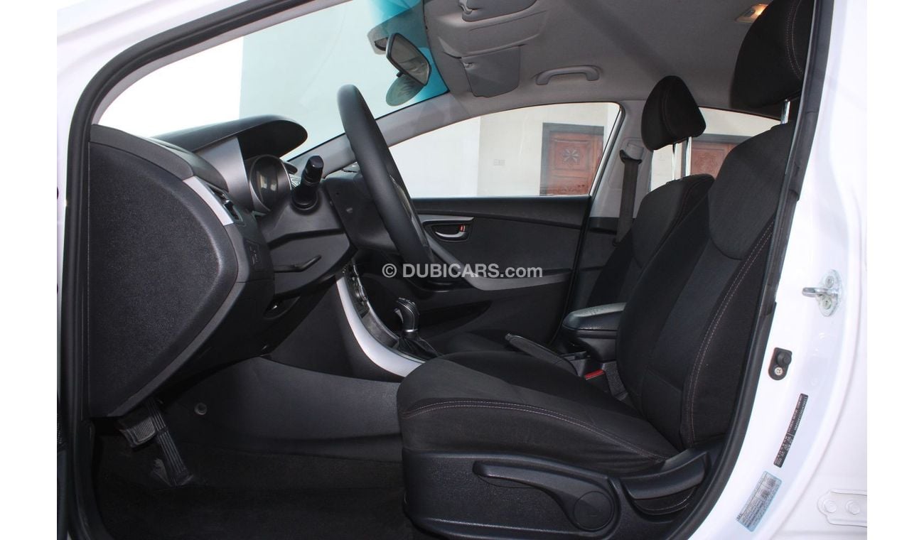 هيونداي إلانترا GL هيونداي إلنترا 2016 خليجي بحالة ممتازة بدون حوادث